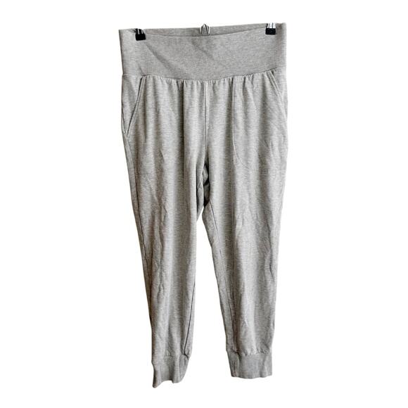 Nike Yoga Flow 7/8 High Rise Grey Athleisure Gym Pants - Picture 2 of 6